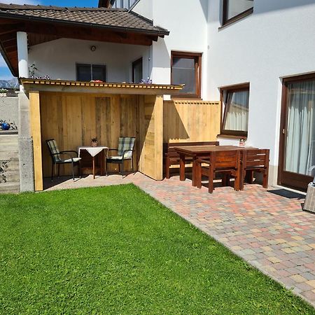 Apartment Huter Jerzens Exteriör bild