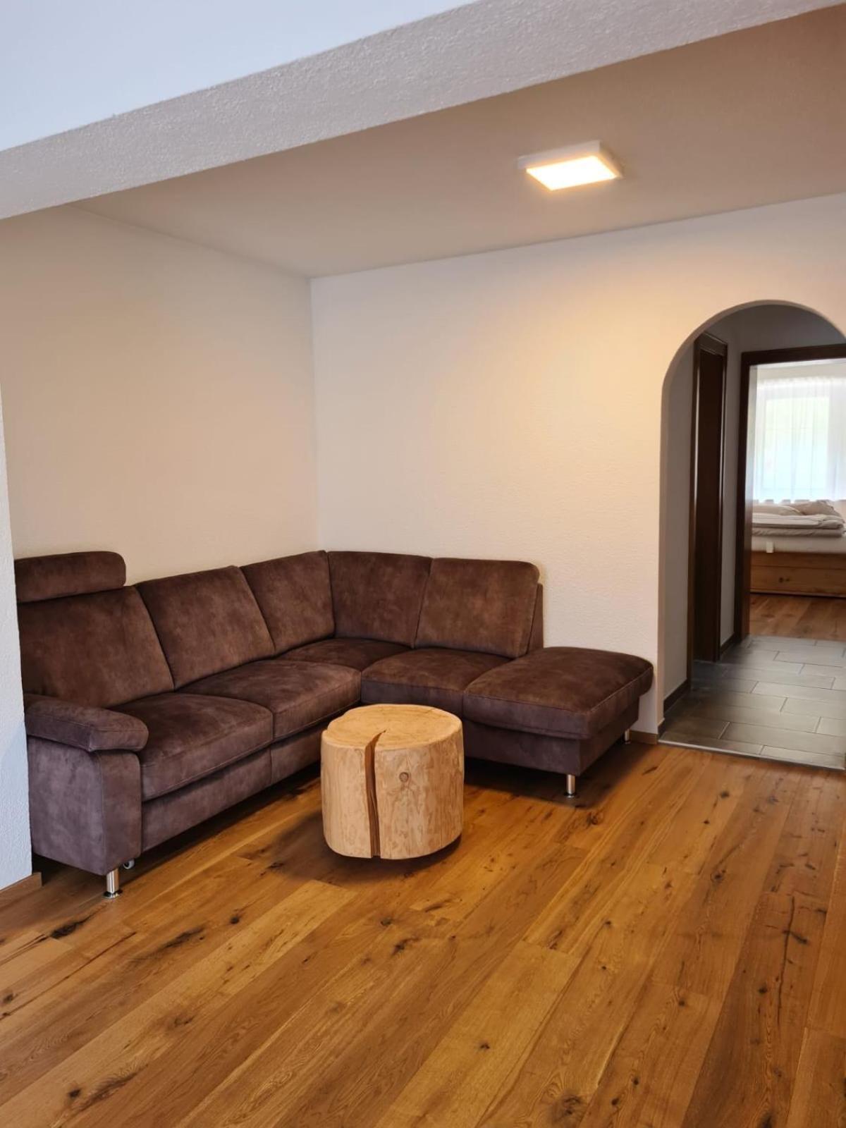 Apartment Huter Jerzens Exteriör bild