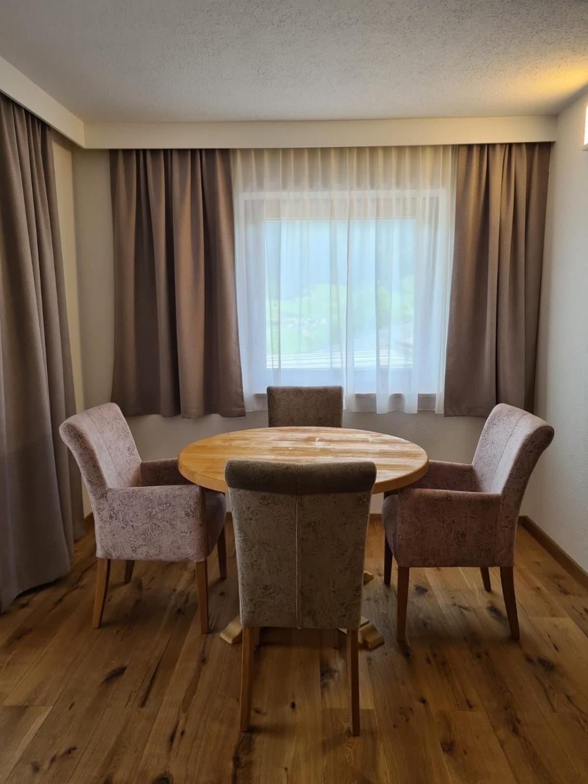 Apartment Huter Jerzens Exteriör bild